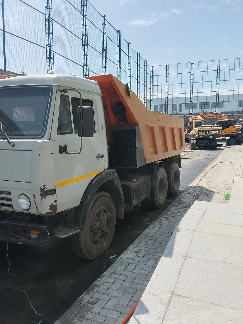 Заказать Камаз, Вывоз строй мусора